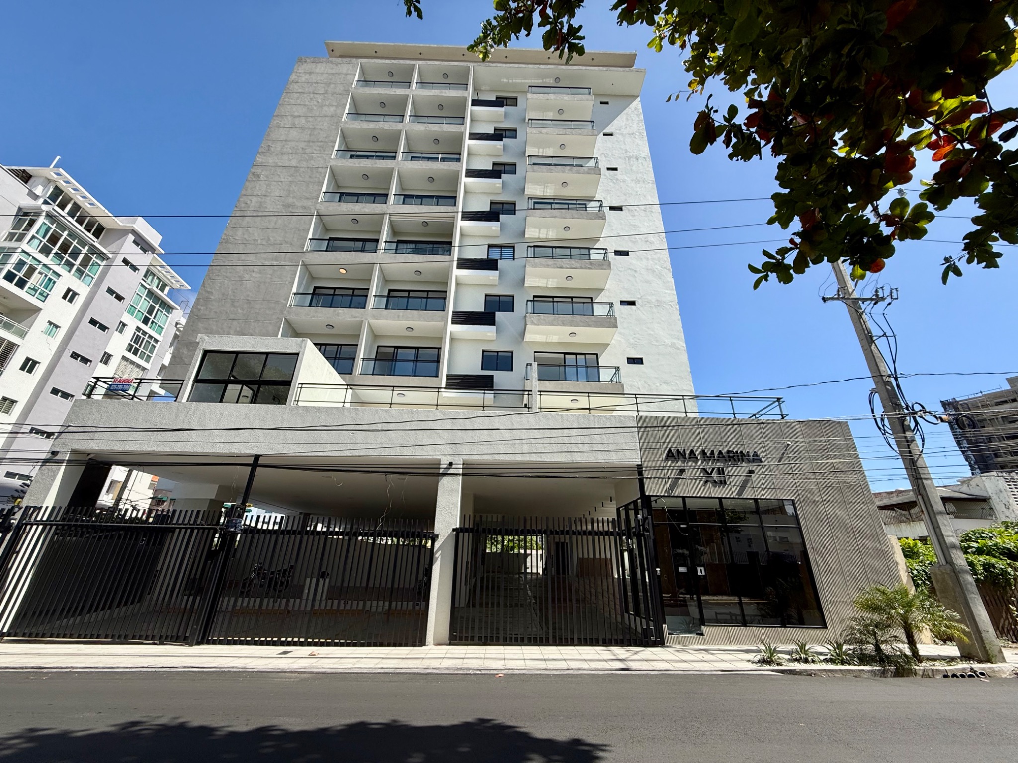 Exterior Ana Marina XII